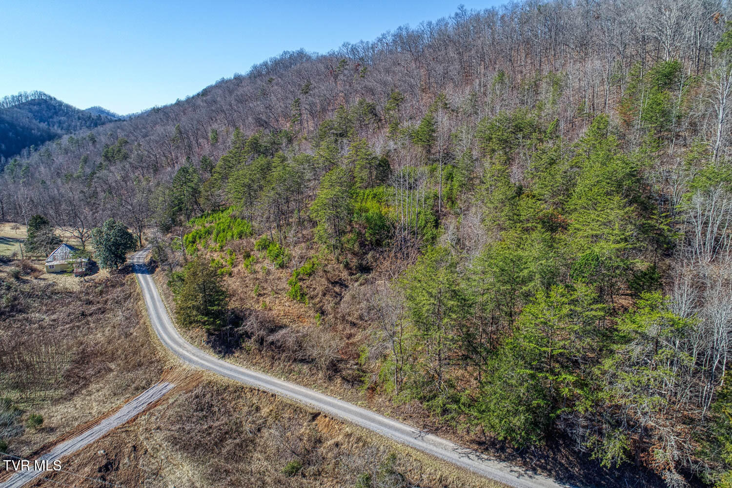 582 Jimmie Brooks Road Sneedville, TN 37869 - Photo 16 of 32 582 Brooks. Sneedvl MLSa (10 of 36)