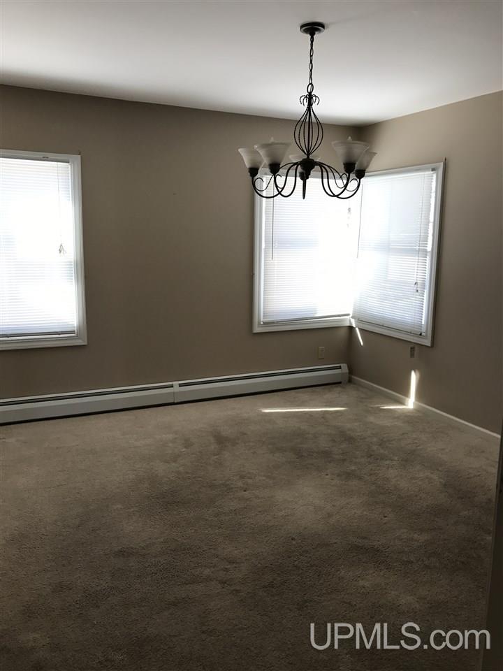 226 South Lincoln Road Escanaba, MI 49829 - Photo 8 of 18 Gallery Image 8