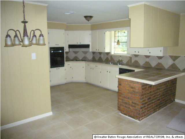 13775 Springfield Road Walker, LA 70785 - Photo 7 of 12