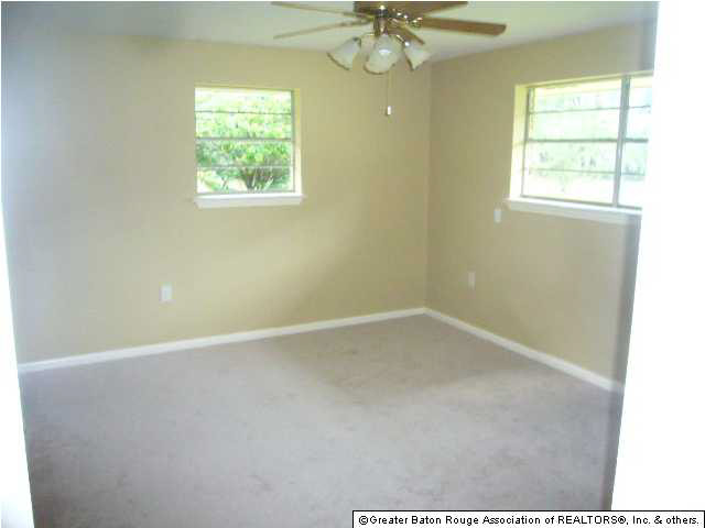13775 Springfield Road Walker, LA 70785 - Photo 9 of 12
