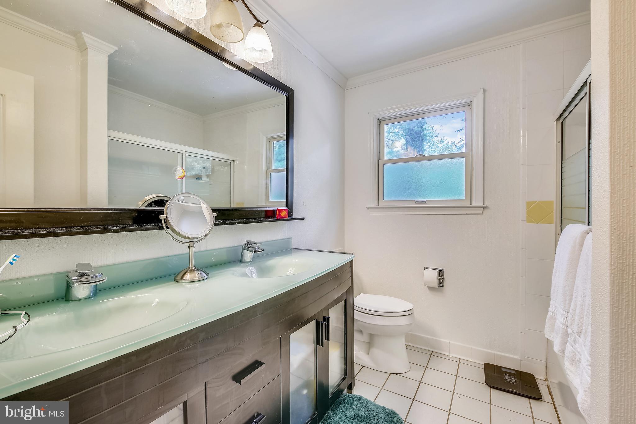 8 Pebble Ridge Court Potomac, MD 20854 - Photo 27 of 61