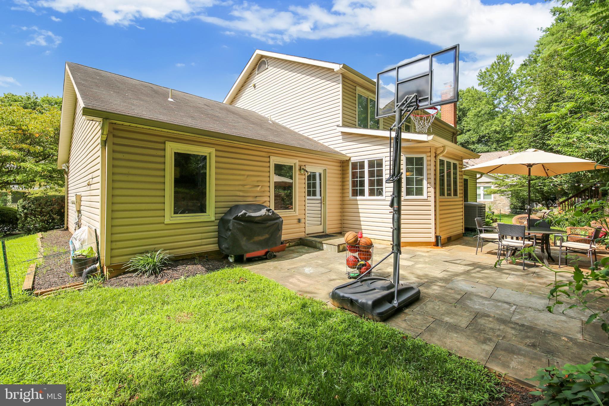 8 Pebble Ridge Court Potomac, MD 20854 - Photo 48 of 61