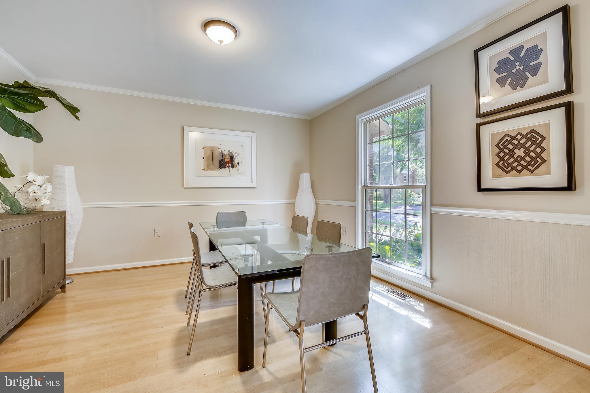 8 Pebble Ridge Court Potomac, MD 20854 - Photo 10 of 61
