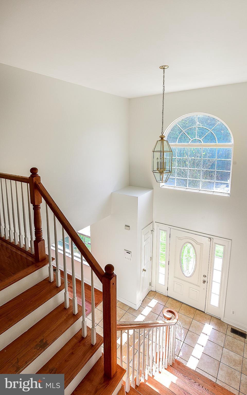 6 Palmer Court Glassboro, NJ 08028 - Photo 22 of 44 Angle staircase