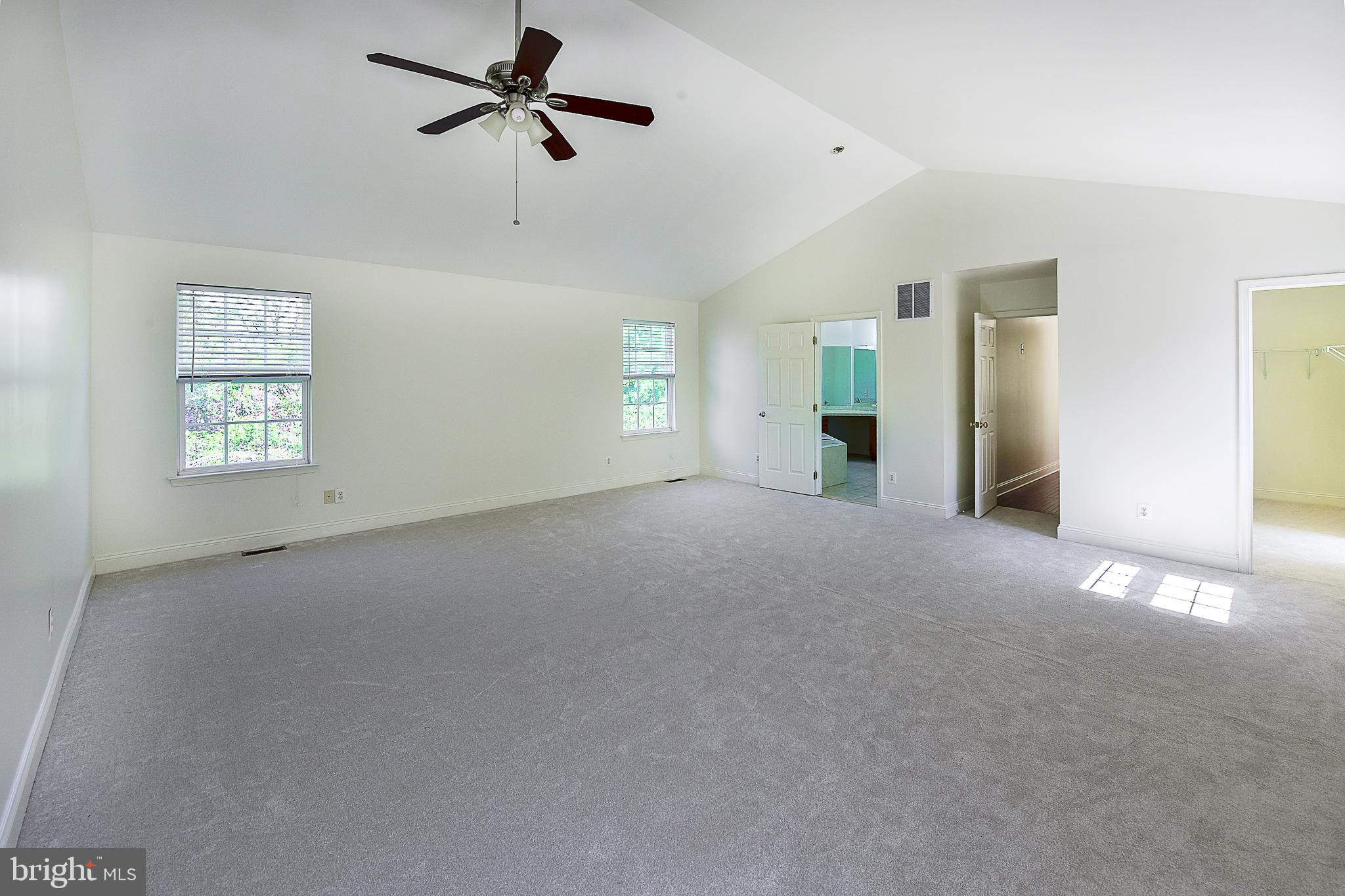 6 Palmer Court Glassboro, NJ 08028 - Photo 25 of 44 Primary bedroom/bathroom