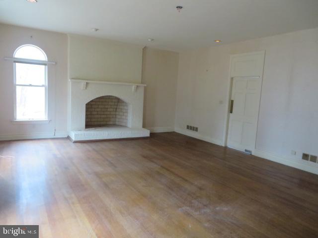 29 Beverly Hills Road Warminster, PA 18974 - Photo 5 of 26