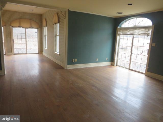 29 Beverly Hills Road Warminster, PA 18974 - Photo 7 of 26