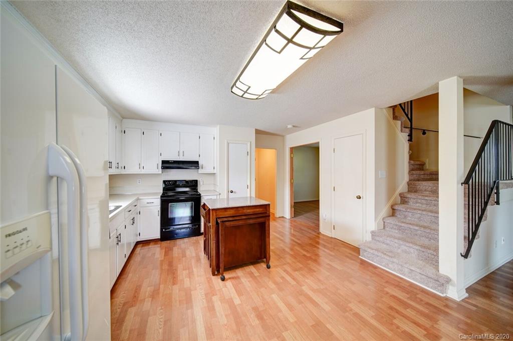 3310 Kelly Road Charlotte, NC 28216 - Photo 23 of 36 Gallery Image 23