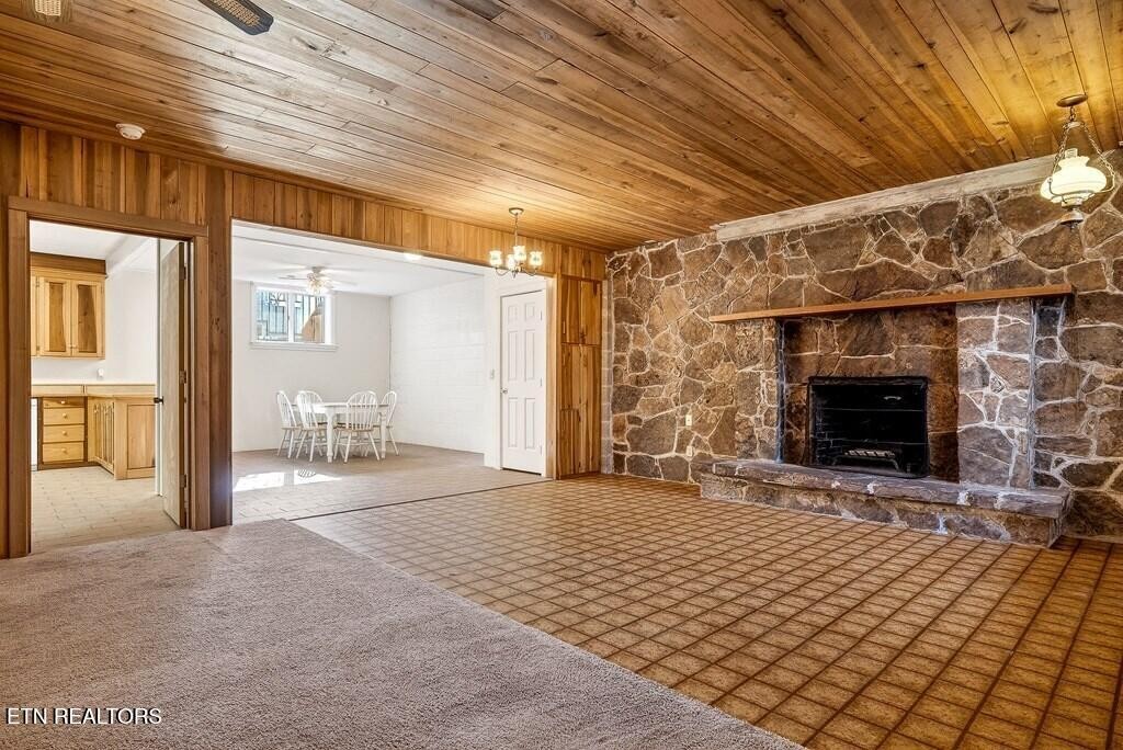 6211 Rocky Point Road Cookeville, TN 38506 - Photo 55 of 59 a view of a hall with wooden floor