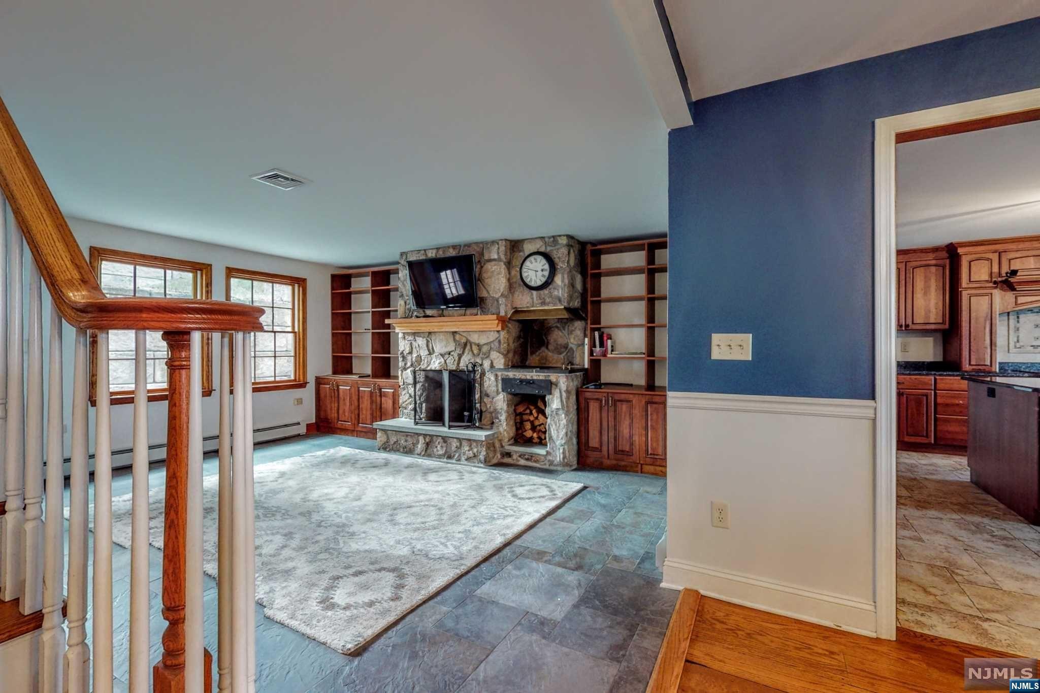 11 Charlottesburg Road Boonton, NJ 07005 - Photo 18 of 50