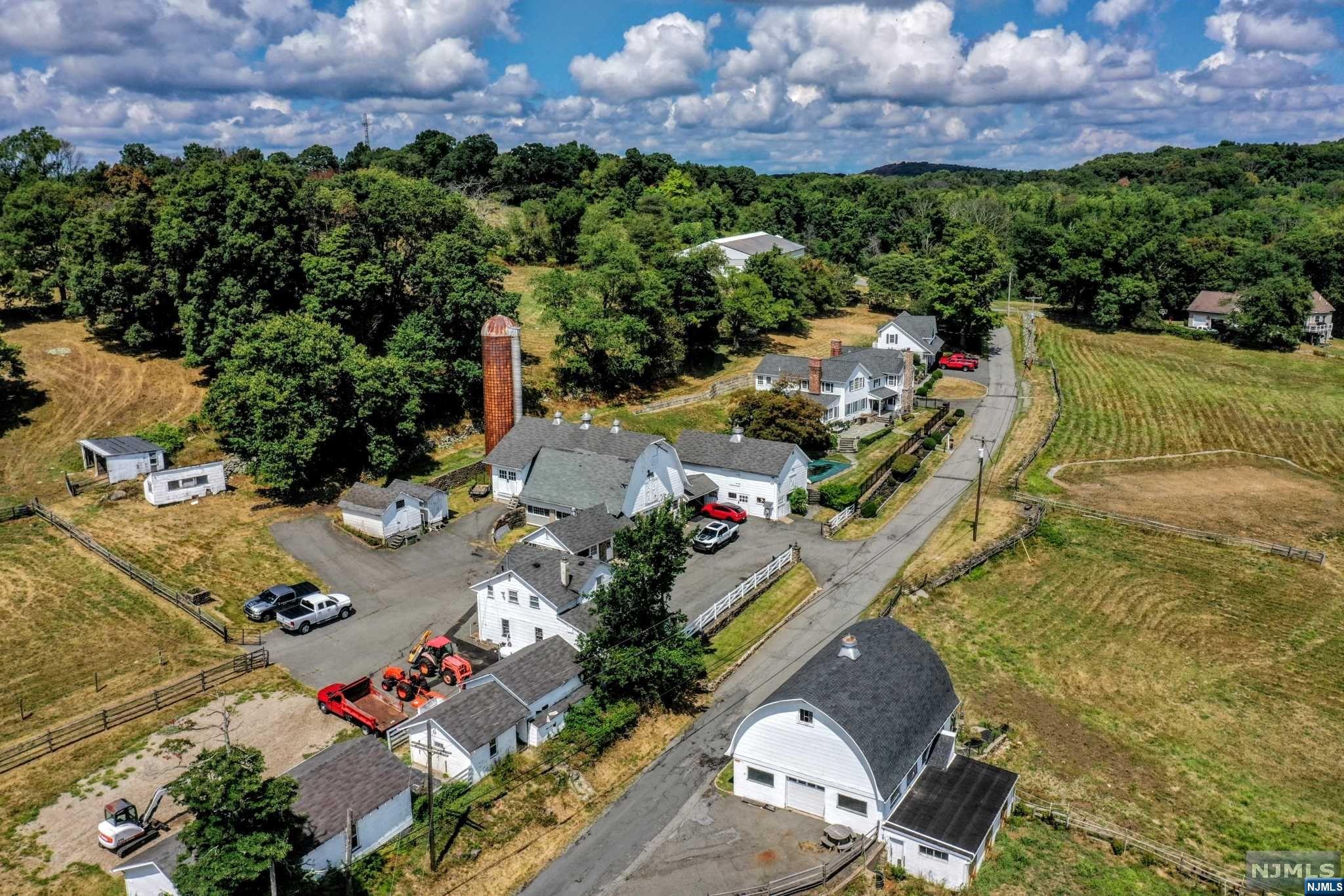 11 Charlottesburg Road Boonton, NJ 07005 - Photo 47 of 50