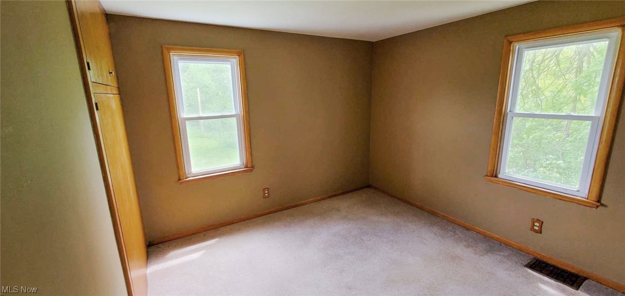 13521 Diagonal Road Lagrange, OH 44050 - Photo 13 of 19