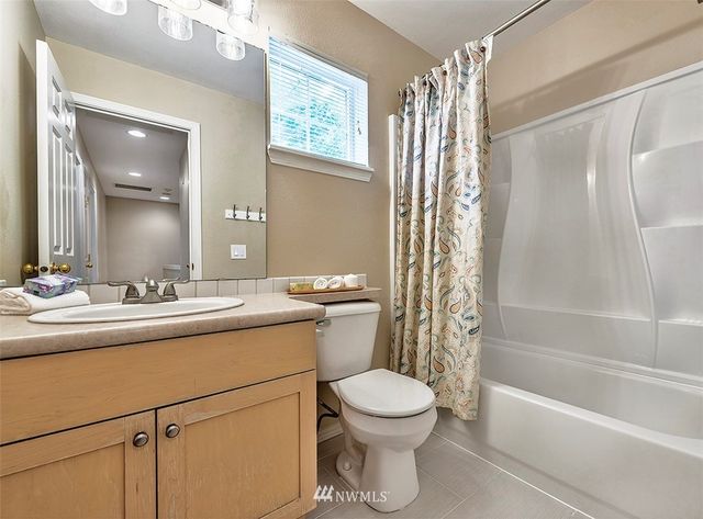 $625,000 | 17824 Northeast 96th Way, Unit 3, Redmond, WA 98052