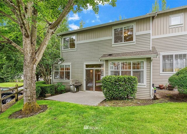 $625,000 | 17824 Northeast 96th Way, Unit 3, Redmond, WA 98052