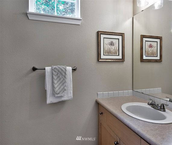 $625,000 | 17824 Northeast 96th Way, Unit 3, Redmond, WA 98052