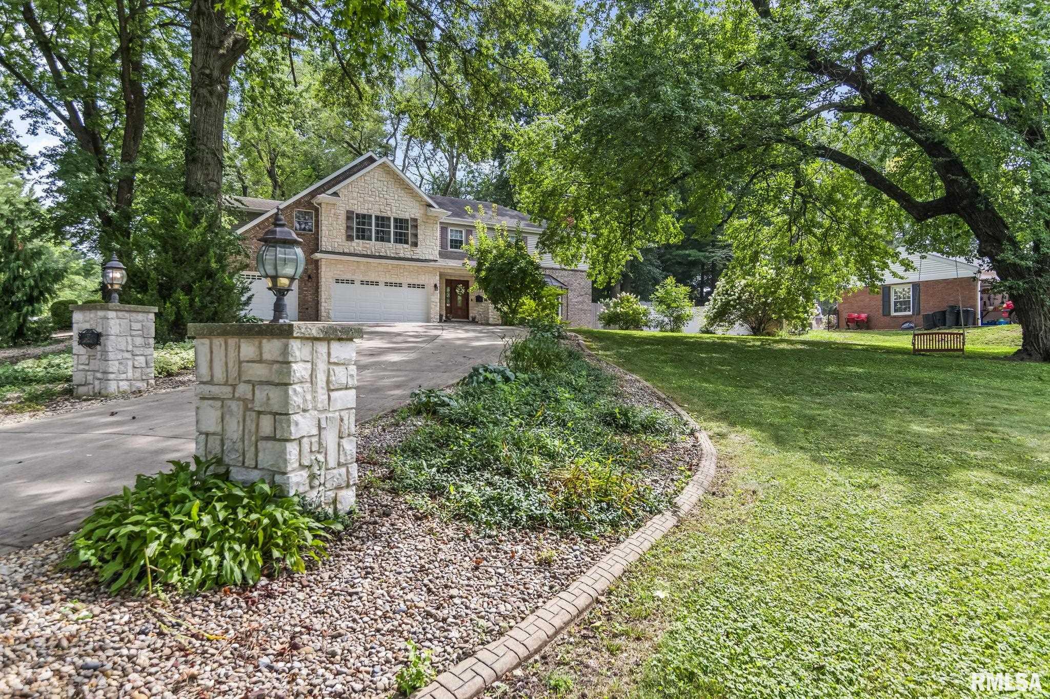37 Wildwood Road Springfield, IL 62704 - Photo 1 of 66 Gallery Image 1