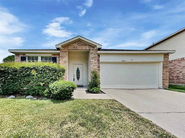 $1,880 | 19314 Yaupon Creek Drive, Cypress, TX 77433