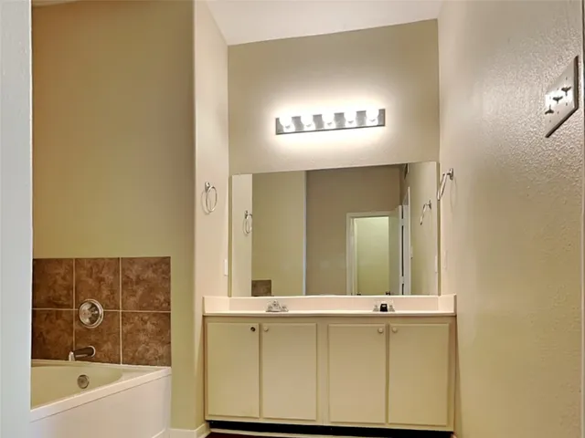 $1,880 | 19314 Yaupon Creek Drive, Cypress, TX 77433