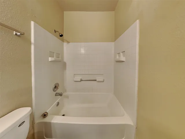 $1,880 | 19314 Yaupon Creek Drive, Cypress, TX 77433