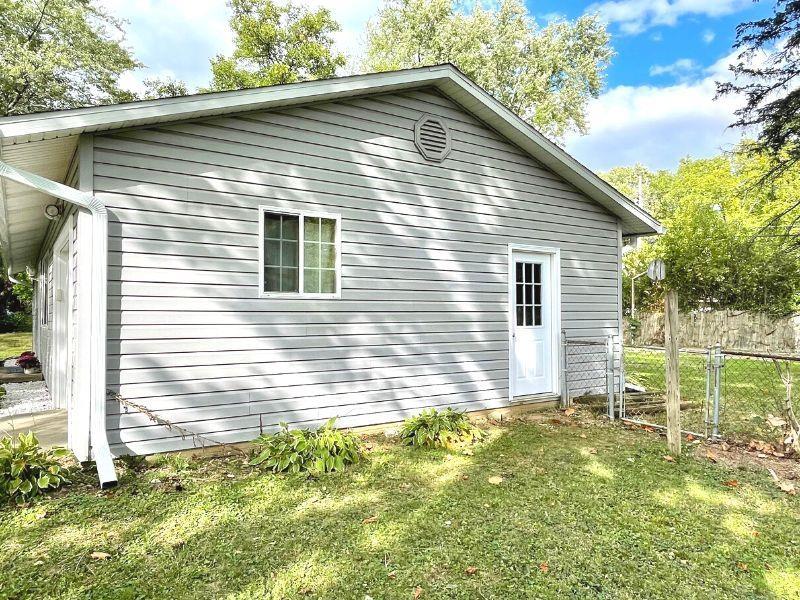 1904 North Duane Road Muncie, IN 47304 - Photo 17 of 19 Gallery Image 17