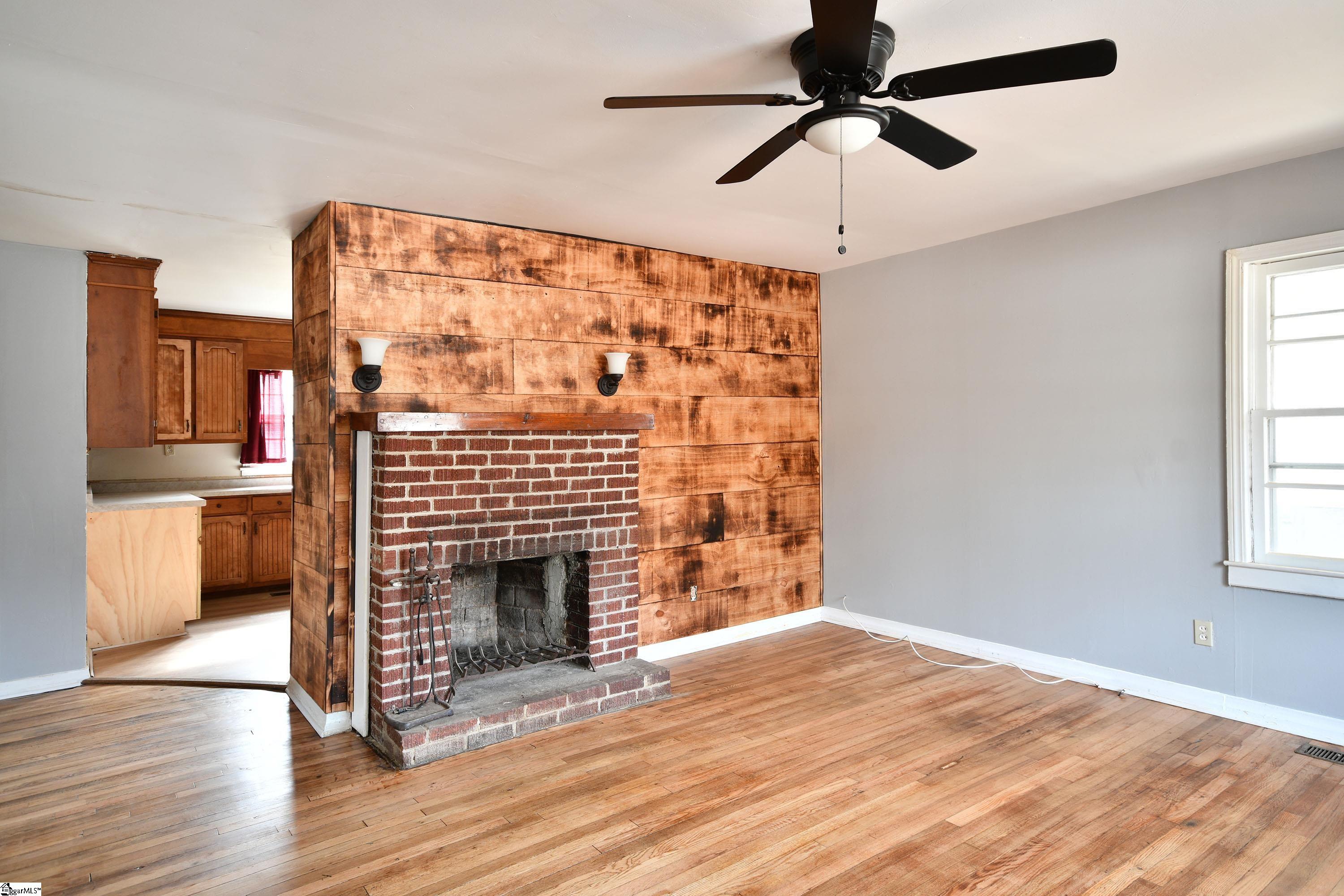 24 White Horse Rd Extension Greenville, SC 29605 - Photo 9 of 27 Gallery Image 9
