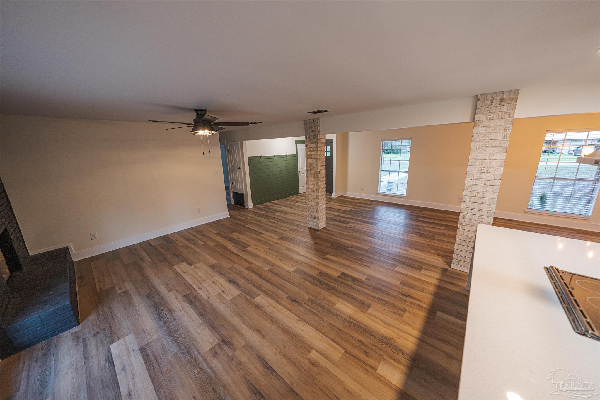 5593 Rowell Road Milton, FL 32583 - Photo 5 of 49 Gallery Image 5