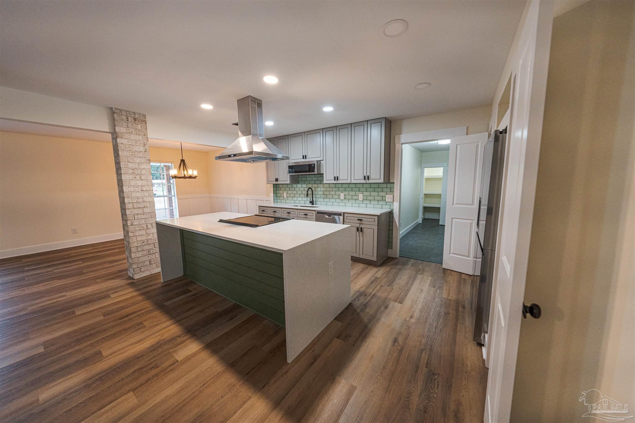 5593 Rowell Road Milton, FL 32583 - Photo 8 of 49 Gallery Image 8