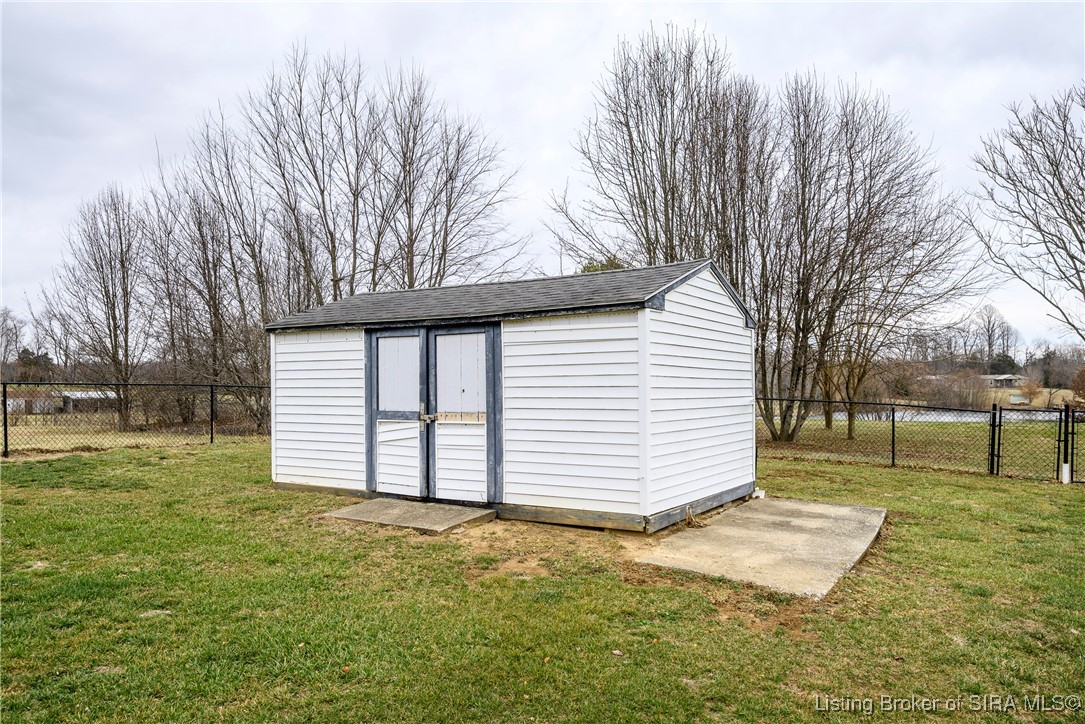 8408 Marion Martin Road Charlestown, IN 47111 - Photo 34 of 43