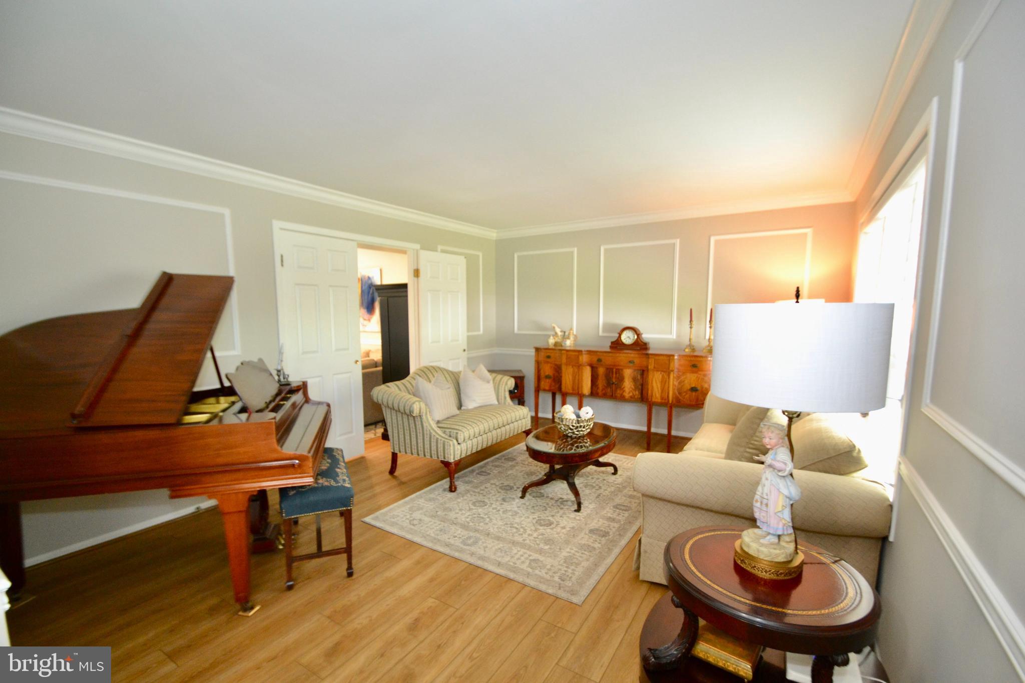3750 Spring Lake Lane Owings Mills, MD 21117 - Photo 16 of 42 Living Room