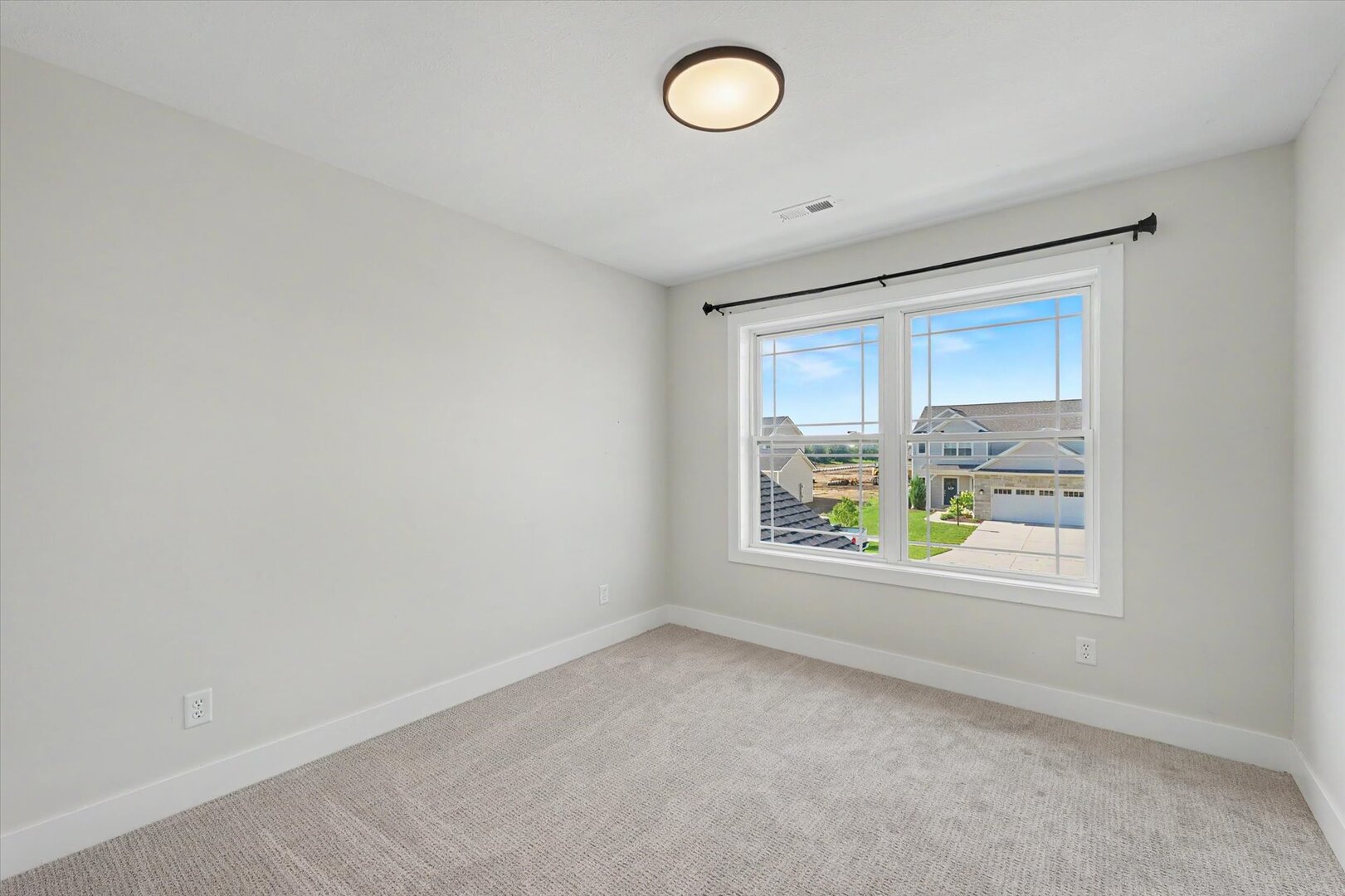 412 Sutton Street Savoy, IL 61874 - Photo 25 of 45