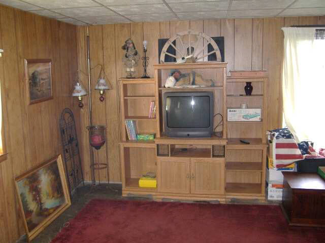 11387 Elliott Road, Unit LYNN Lynn, IN 47355 - Photo 8 of 12 Gallery Image 8