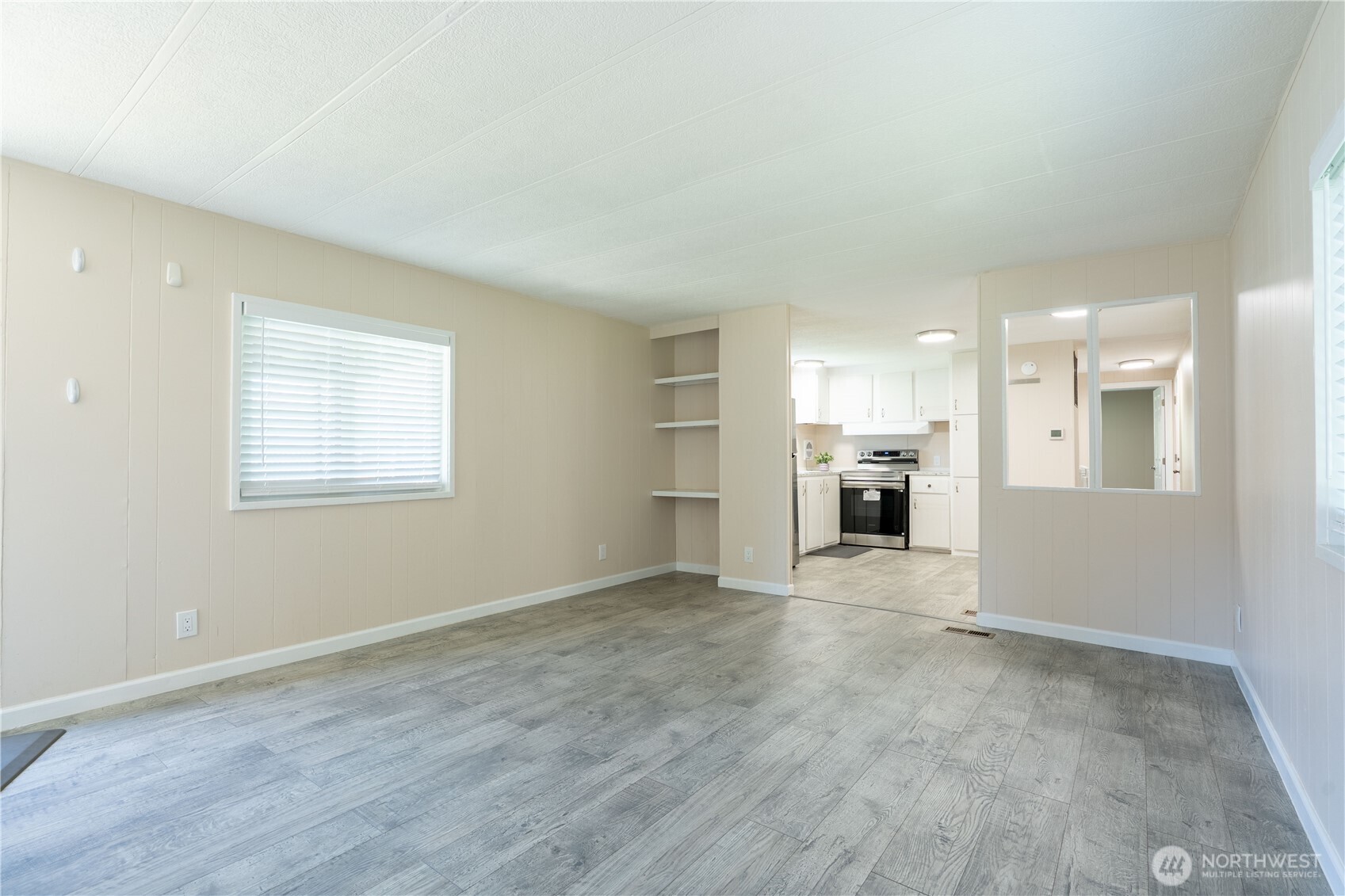 8814 Giles Road, Unit 12 Blaine, WA 98230 - Photo 8 of 17 Gallery Image 8