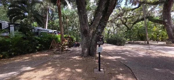 $170,000 | 400 Longhorn Drive, River Ranch, FL 33867