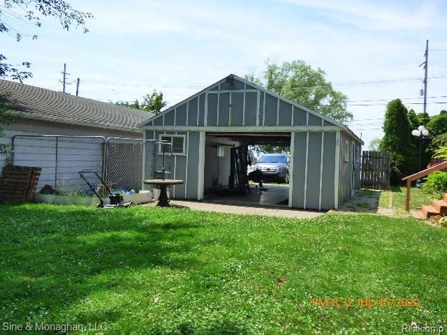 7412 Dyke Road Algonac, MI 48001 - Photo 2 of 18 Gallery Image 2