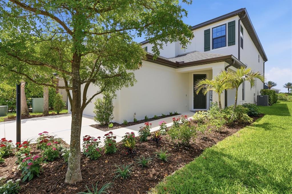 8212 Shooting Star Road Sarasota, FL 34241 - Photo 11 of 84 Gallery Image 11