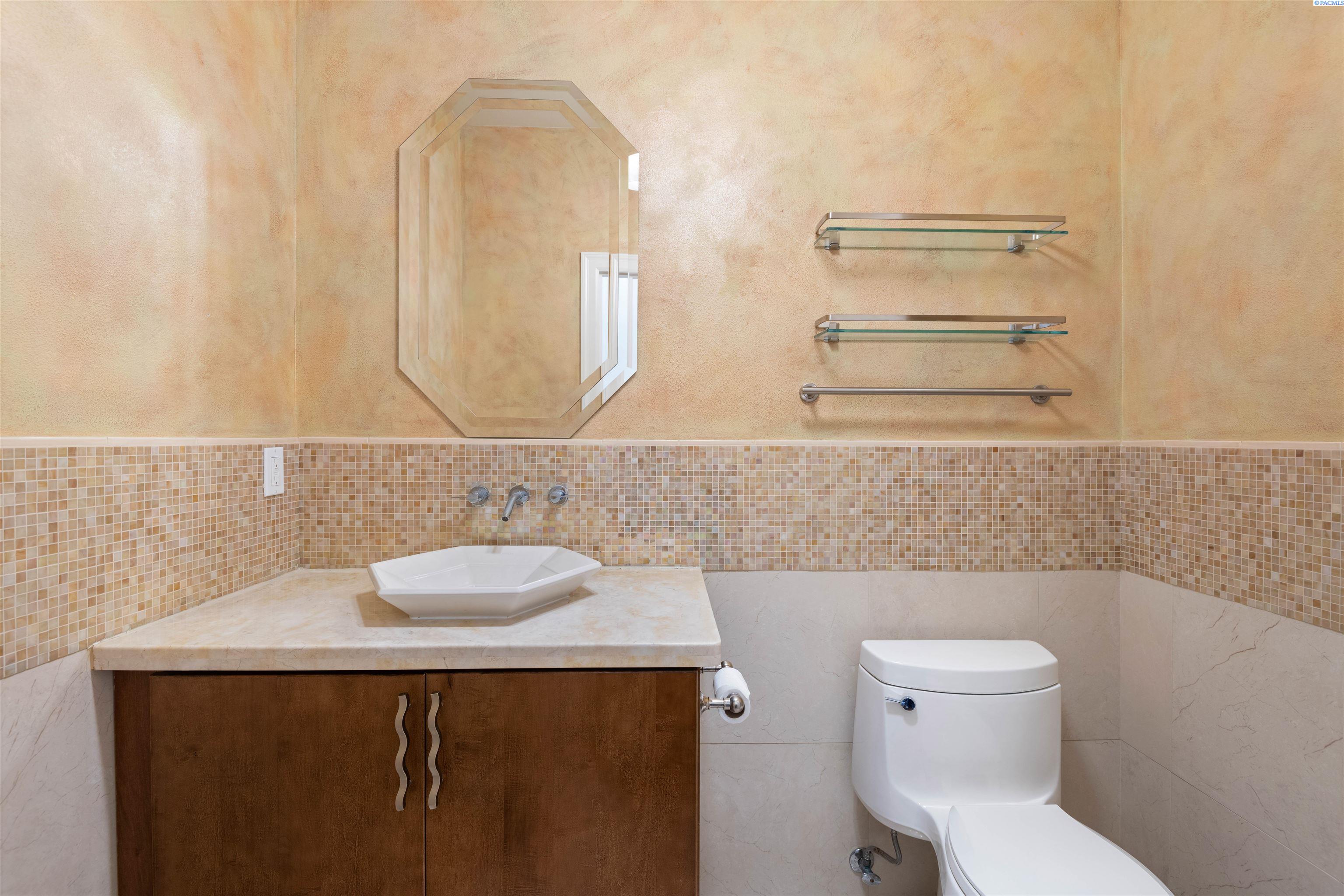 5704 Ryanick Road Kennewick, WA 99338 - Photo 5 of 30 Gallery Image 5