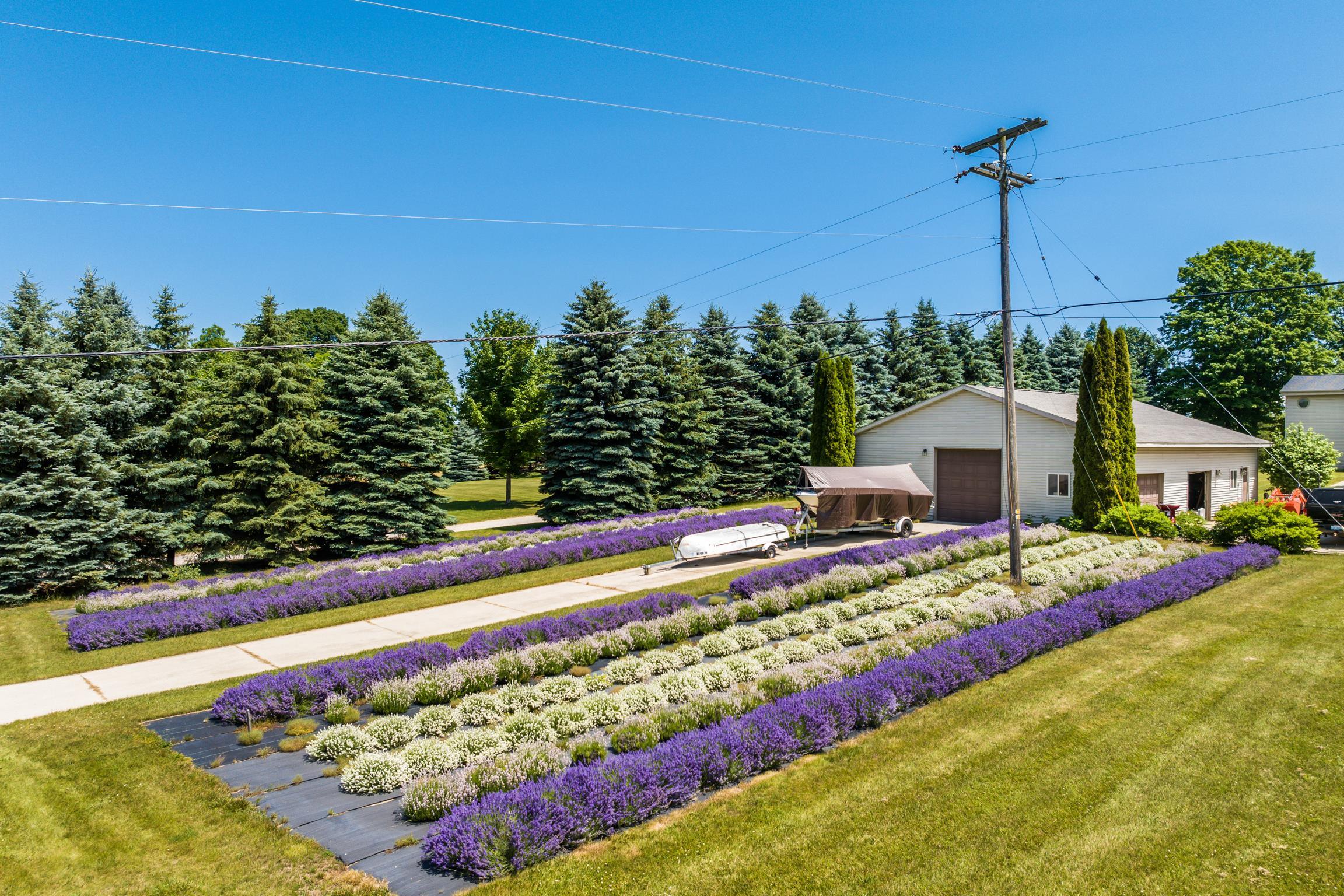 4133 Old Mission Road Traverse City, MI 49686 - Photo 7 of 40