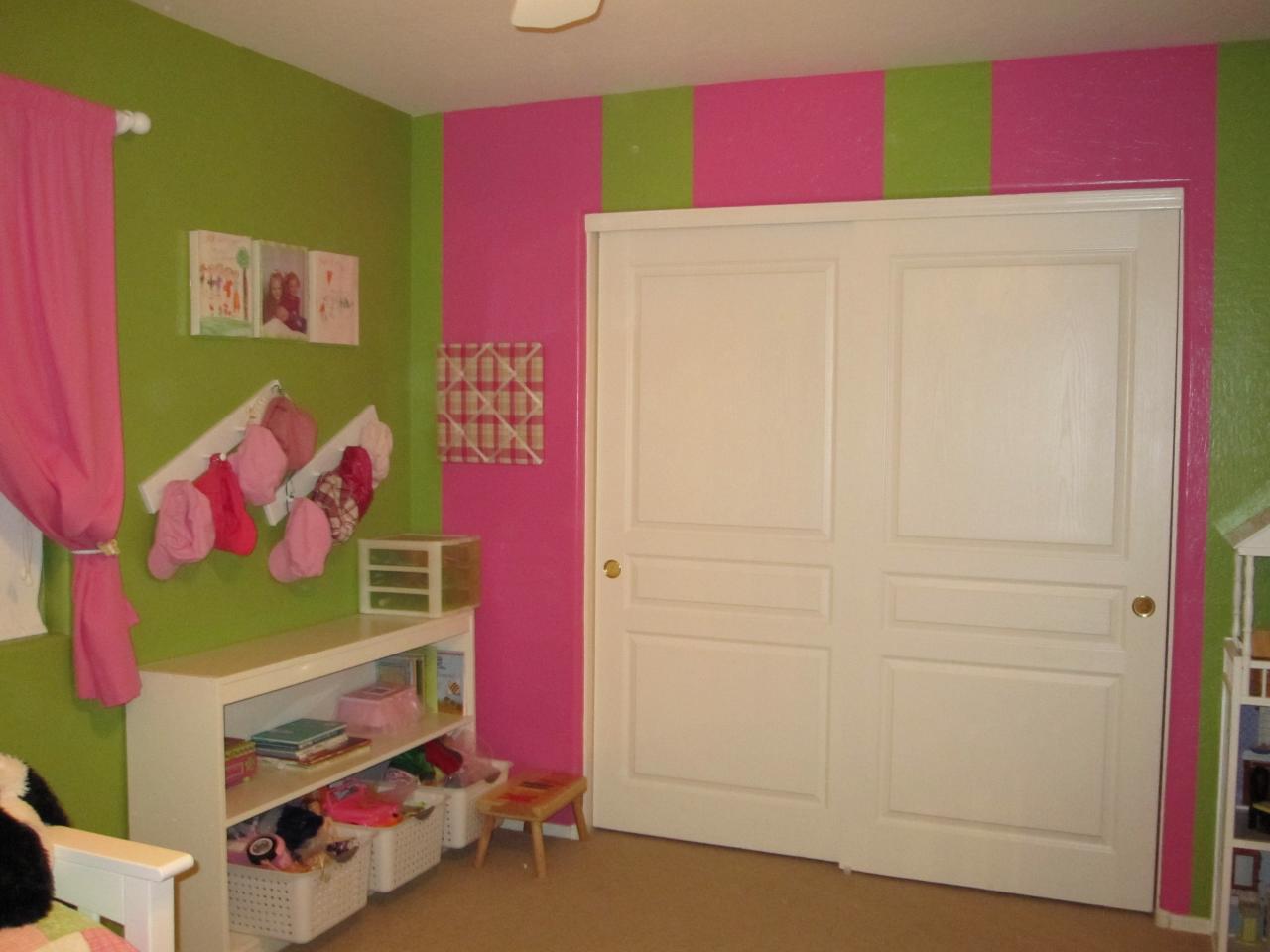 3764 South Martingale Road Gilbert, AZ 85297 - Photo 18 of 37 Upstairs bedroom closet