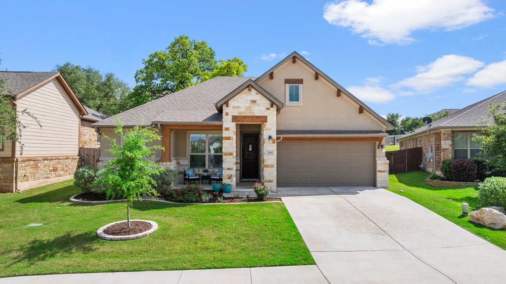 Welcome home to 308 Morning Ridge, Georgetown, TX 78628! Stone and stucco exterior creates timeless curb appeal on a cul-de-sac lot in Georgetown.