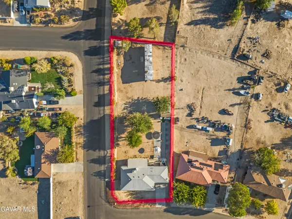 $409,900 | 17322 Longmeadow Avenue, Lake Los Angeles, CA 93591