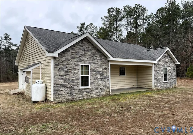 $349,000 | 422 Union Woods Drive, Brodnax, VA 23920