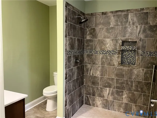 $349,000 | 422 Union Woods Drive, Brodnax, VA 23920