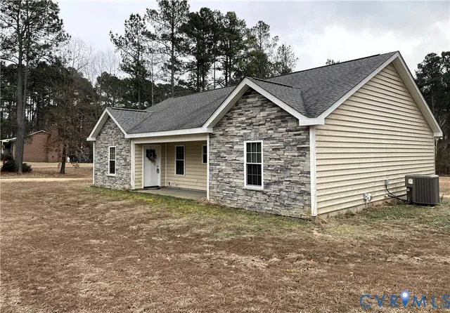 $349,000 | 422 Union Woods Drive, Brodnax, VA 23920