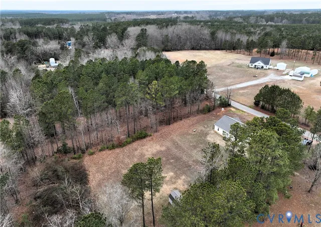 $349,000 | 422 Union Woods Drive, Brodnax, VA 23920