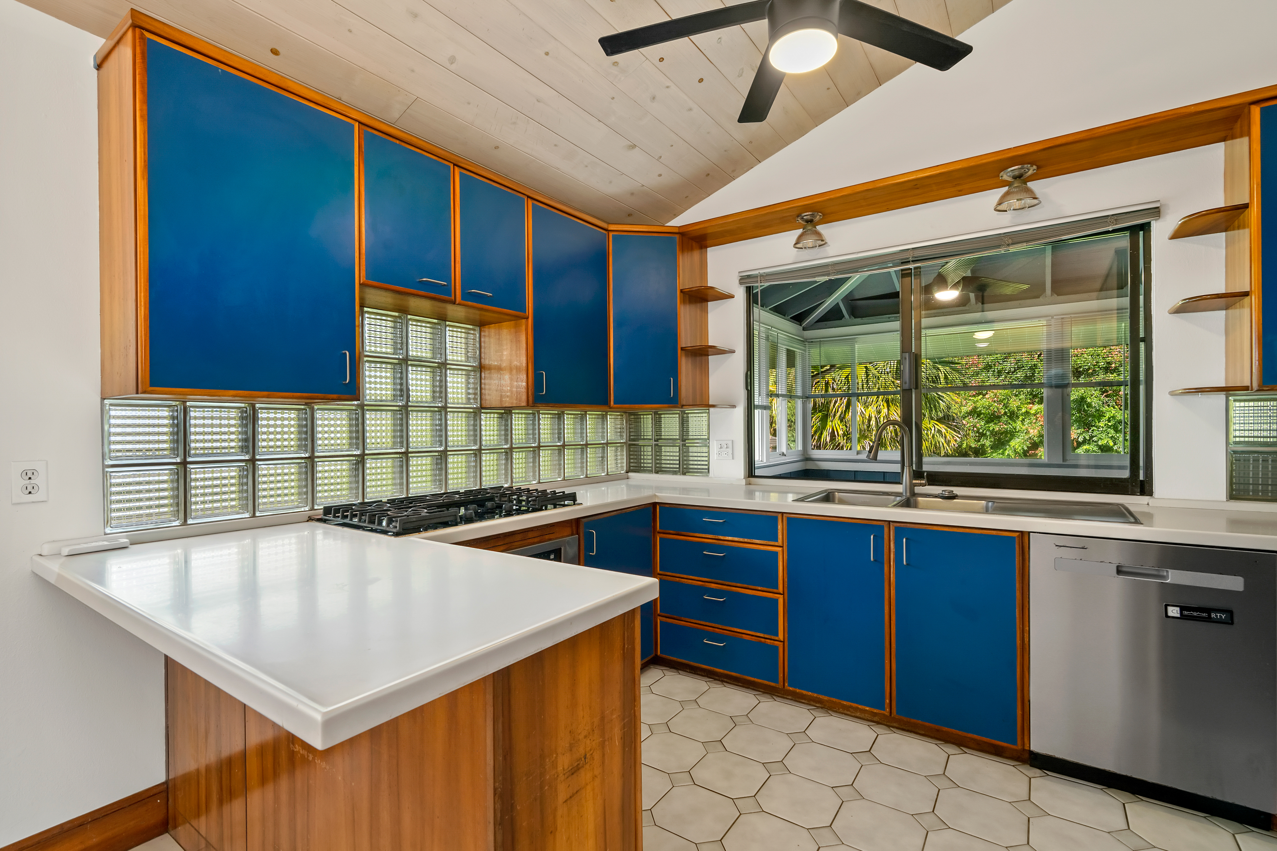 4185 Omao Road, Unit A Koloa, HI 96756 - Photo 7 of 26 Gallery Image 7