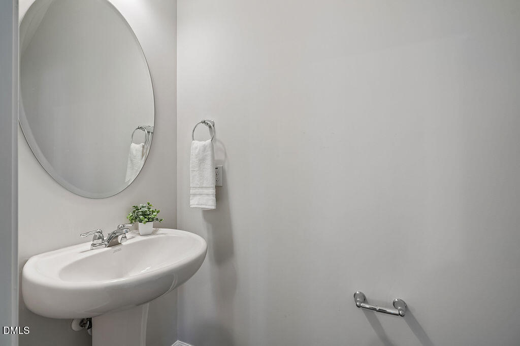 253 Eden View Bend Raleigh, NC 27610 - Photo 20 of 43 DSC03301