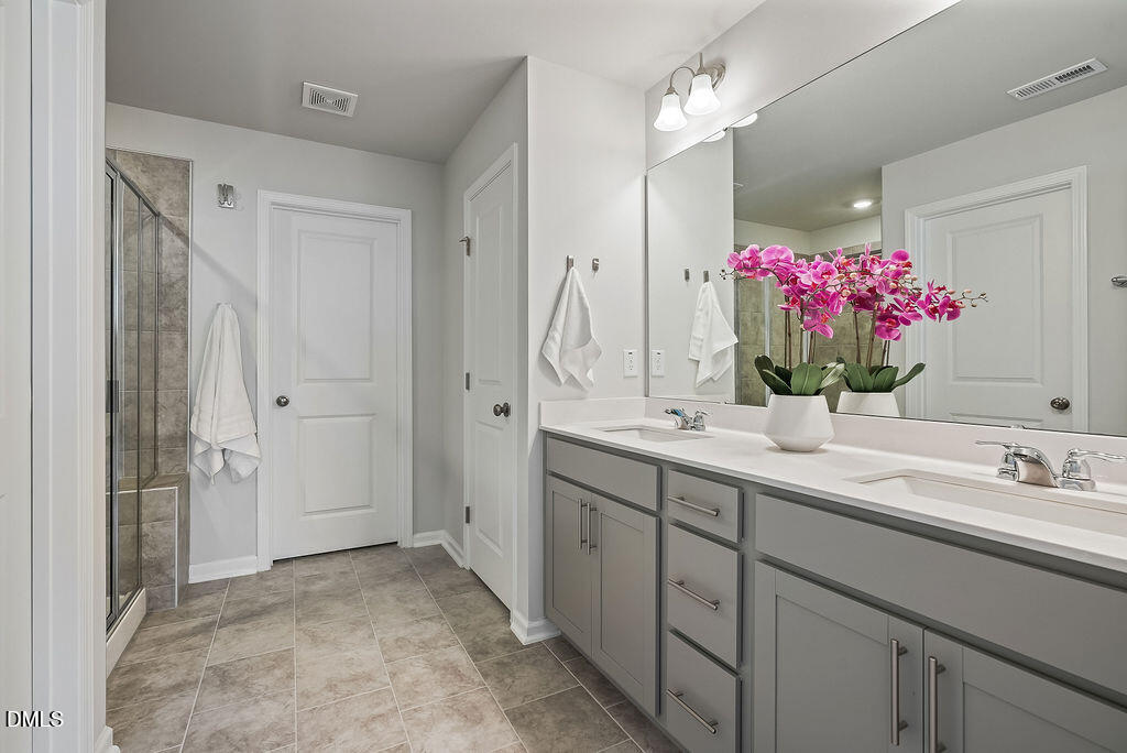 253 Eden View Bend Raleigh, NC 27610 - Photo 28 of 43 DSC03331