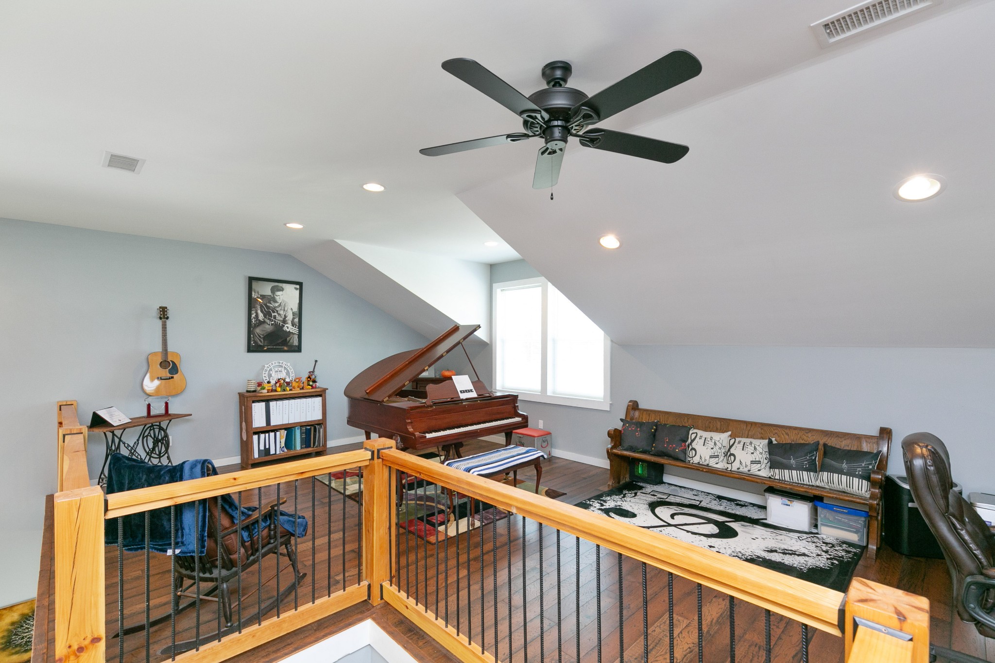 4920 Galen Road Lafayette, TN 37083 - Photo 25 of 47 a view of an entryway with wooden floor