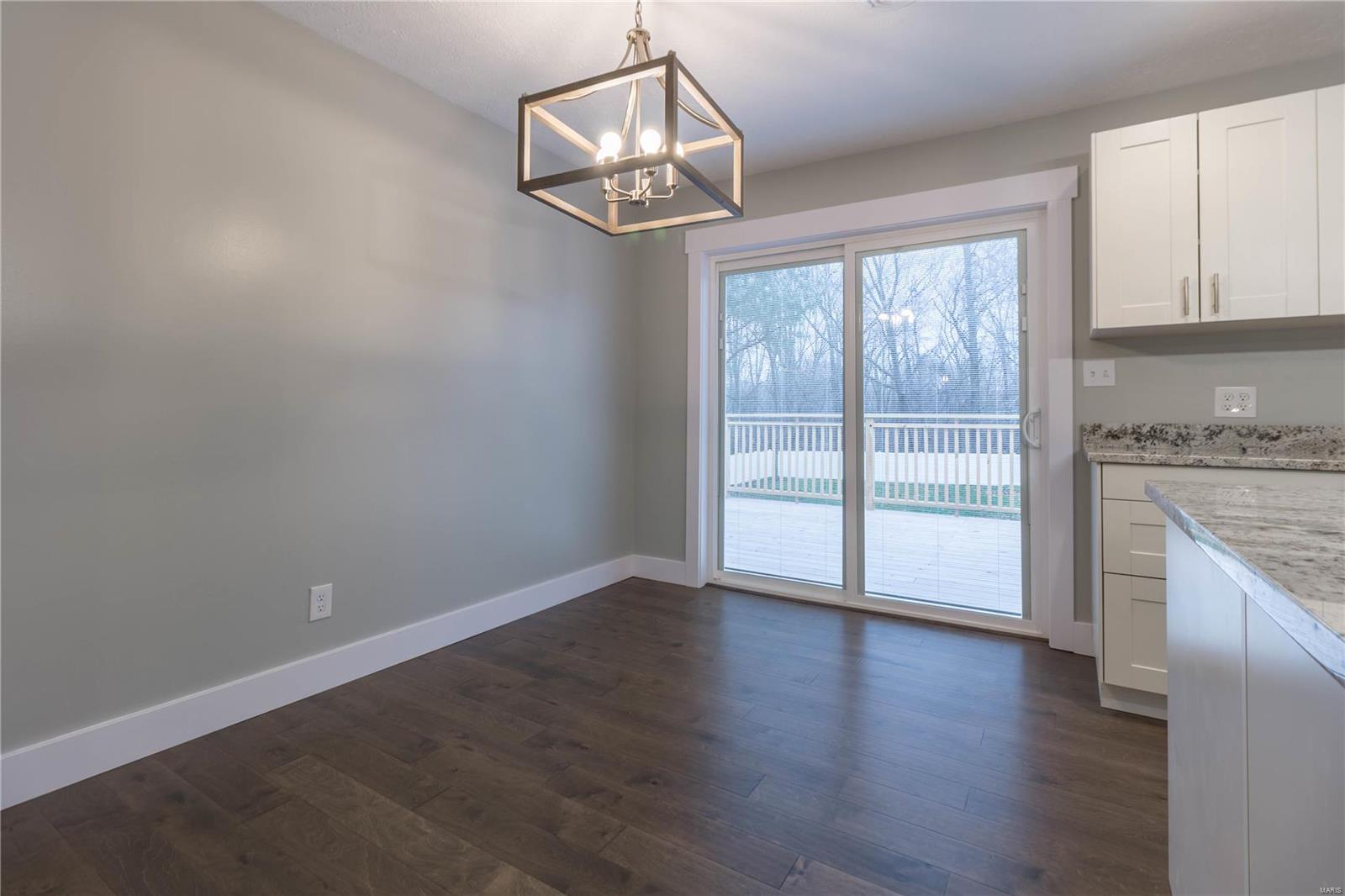 11931 Trolley Line Road Marion, IL 62959 - Photo 9 of 30