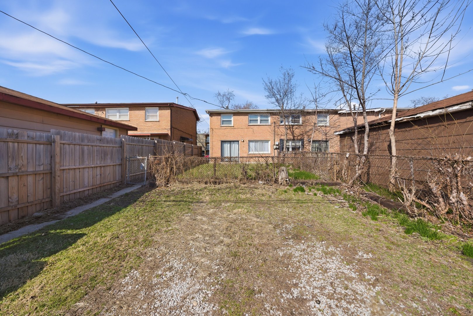 74 West 140th Street Riverdale, IL 60827 - Photo 27 of 37 a view of a backyard